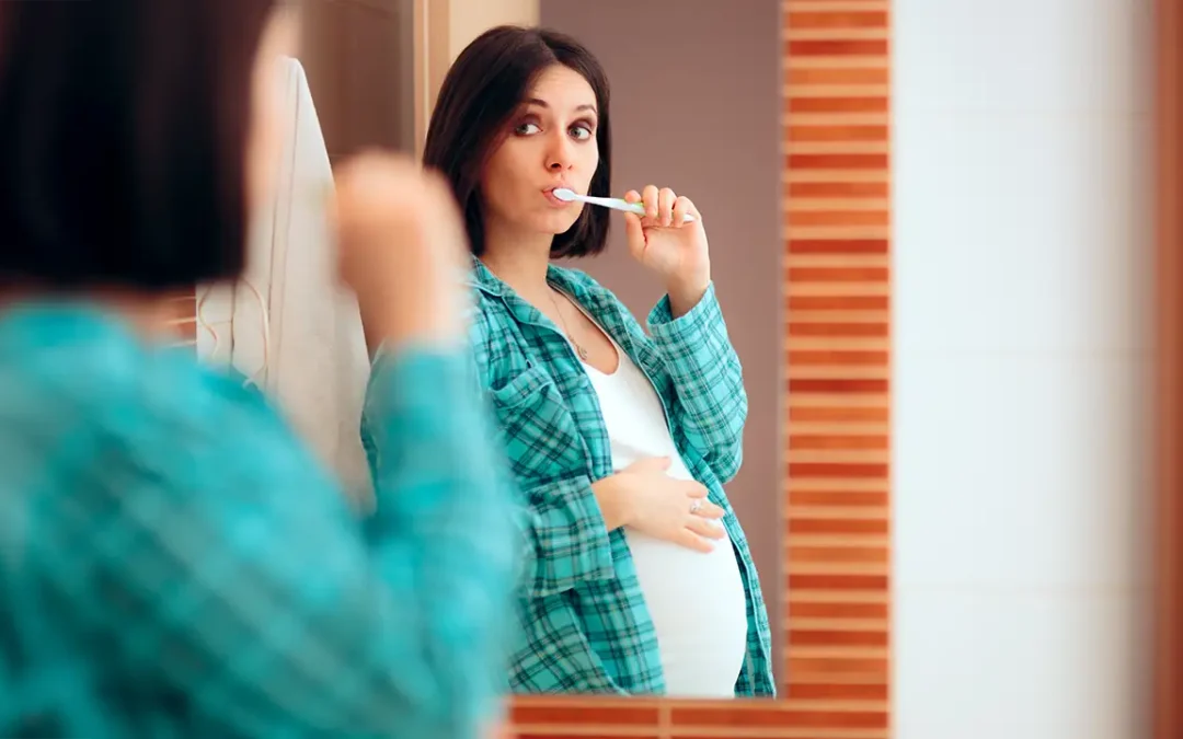 Igiene orale e gravidanza: come prendersi cura della salute dei denti durante i nove mesi